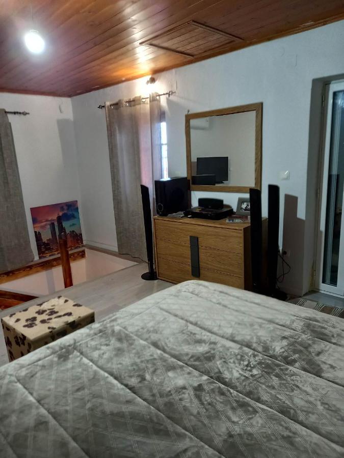 Fofi Appartement Agioi Deka  Buitenkant foto